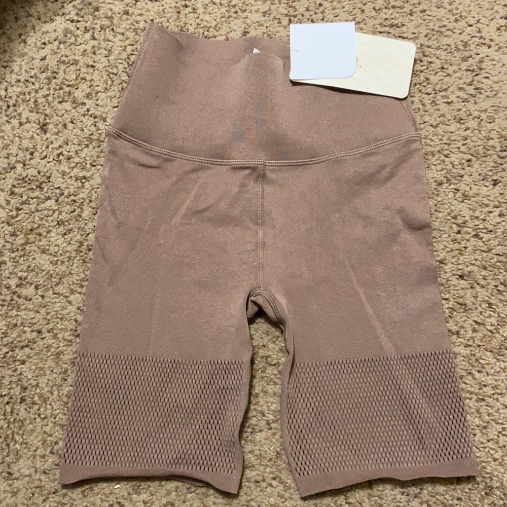 NWT Fabletics Brown High-Waisted Sculptknit Biker Shorts Size S